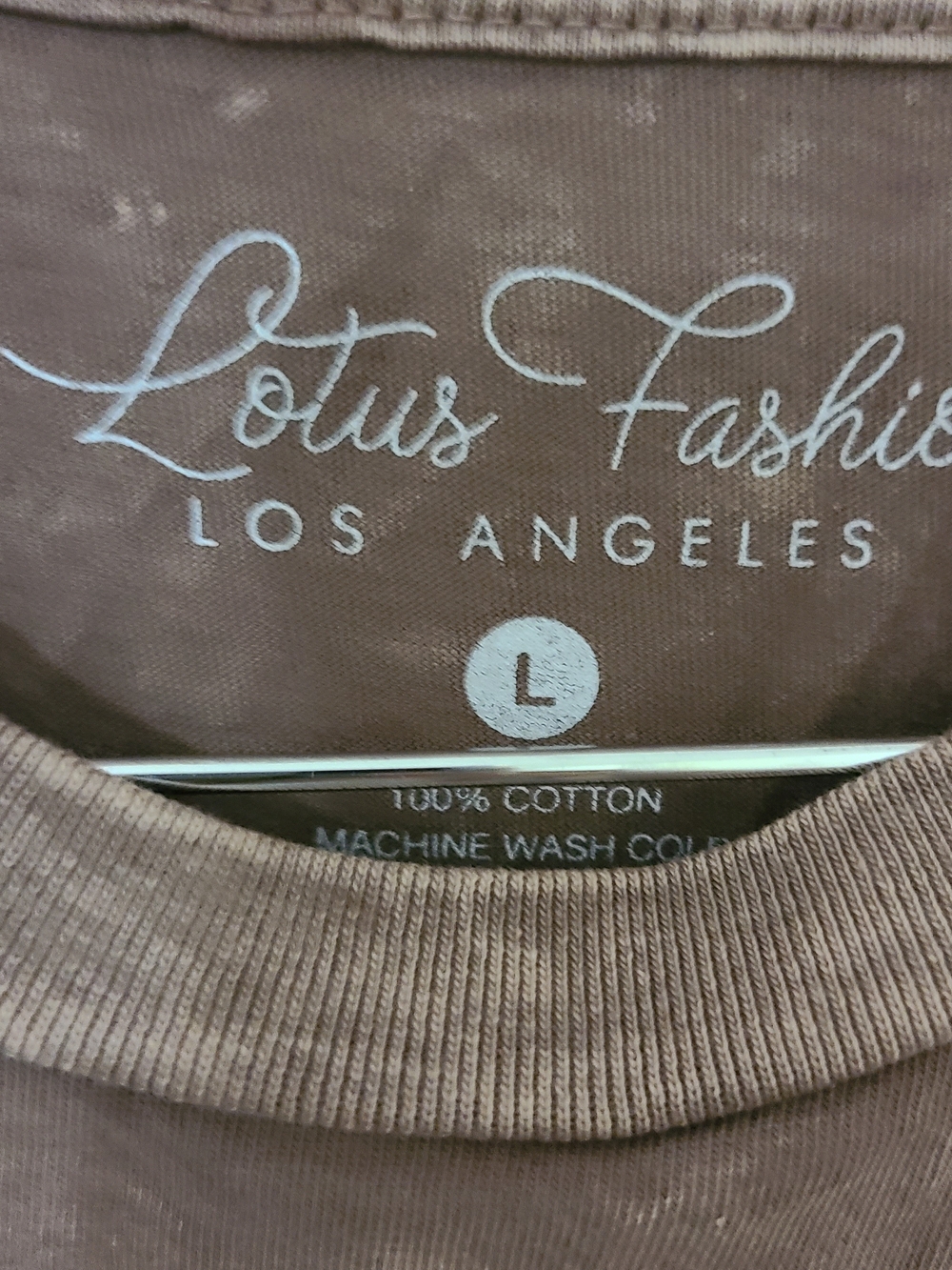 Dirty Hippie Graphic Tee in Mineral Washed Brown - Picture 4 of 4